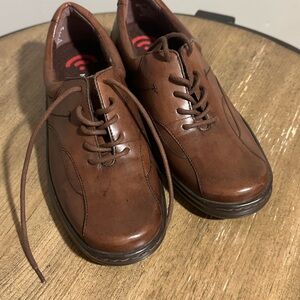 Naturalizer Men's Rich Brown Oxfords